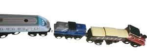 Vintage Wooden Train With train Cars Toy/for children or collectable - Picture 1 of 10