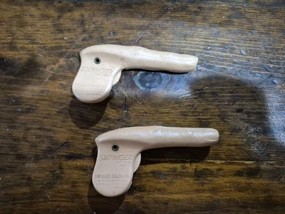 Vintage 1965 Sixfinger Toy Spy Gun Topper Toys Deluxe Reading No Ammo Untested  - Image 1 of 3