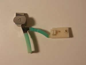 Microsoft Xbox 360 Chrome/Silver OEM Replacement Eject Button For Disc Tray - Picture 1 of 2