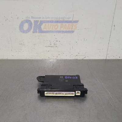 21 2021 LEXUS ES250 TEMPERATURE CONTROL MODULE 8865006F70 - Image 1 of 4