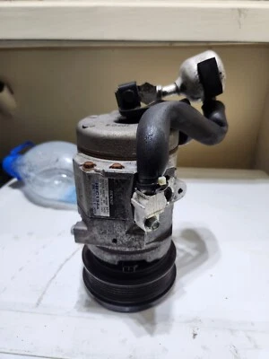 Compresor de aire acondicionado 247300-4940 Mazda 3 2004 Foto 1 de 4