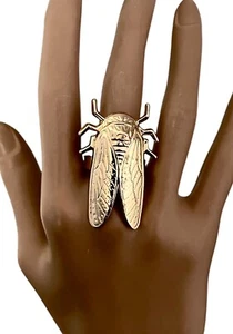 Anello Cocktail Regolabile Tono Oro Divertente Scarafaggio Insetto Dichiarazione - Foto 1 di 3