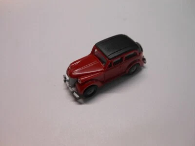 Opel Olympia 1938 Cabriolim. geschlossen von Praline (Revell) rot in 1:87 OVP - Bild 1 von 3