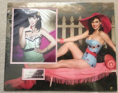 KATY PERRY SIGNED SEXY PHOTO MOUNT UACC REG 242 ALSO ACOA CERTIFIED Cover