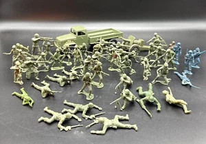 Vintage Little Plastic Army Men And Truck. Army Bazooka Flame Thrower - Picture 1 of 19