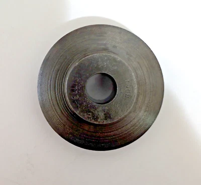 ELLIS-FORD 553 PIPE CUTTER WHEEL [OD: 1-15/16, BORE: 7/16] VINTAGE (QTY: 1) - Image 1 of 4