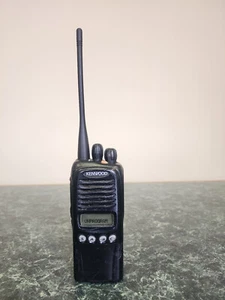 Kenwood TK-3180-K UHF FM Tranceiver w Long Antenna, No Clip, Used Battery - Picture 1 of 10