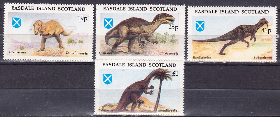 W EASDALE ISLAND ST 29-32 DINOSAURS (2) PERFORATED SET - Image 1 of 1
