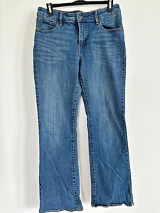 Levi's Jeans Damen 8/29 Demi Curve Classic Boot Cut Mid Rise Dark Wash Jeans - Bild 1 von 10