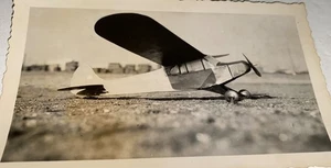 ¡Foto instantánea de avión modelo monoplano de ala alta estadounidense antigua rara de colección! - Imagen 1 de 5