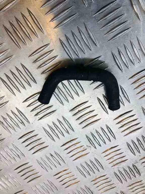 Toyota RAV 4 II A2 Hose Cooling 2.00 Diesel 2005 31814284 - Image 1 of 1