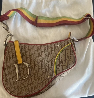 Bolso Christian Dior Vintage Rasta Saddle Cremallera Lona Diorissimo Pequeño Foto 1 de 4