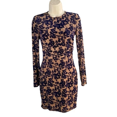 Y2K 连衣裙中号天鹅绒倦怠深花卉紧身仙女垃圾奇思妙想 — 第 1/4 张图片