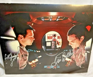 Foto firmada por Space Odyssey Duel 2001 14”x11” Gary Lockwood Keir Dullea  - Imagen 1 de 6