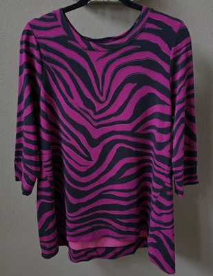 Chico's Deep Pink Black Swirl Stretch 3/4 Sleeve  Cotton Blend Top - Image 1 of 4