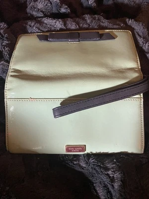 This is a Kate Spade Chelsea Park Nisha Seafoam Cartera Verde Foto 1 de 4