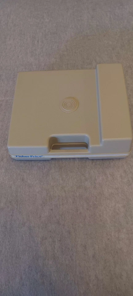 1978 vintage Fisher price turntable.  Excellent condition tested works well 👍  - Image 1 of 4