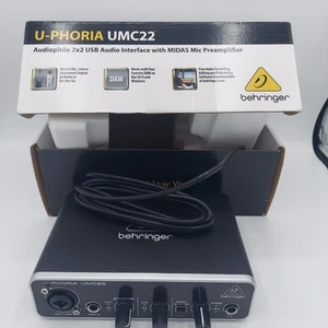 Behringer U-Phoria UMC22 2x2 USB Audio Interface w MIDAS Mic Preamplifier, NEW - Picture 1 of 12