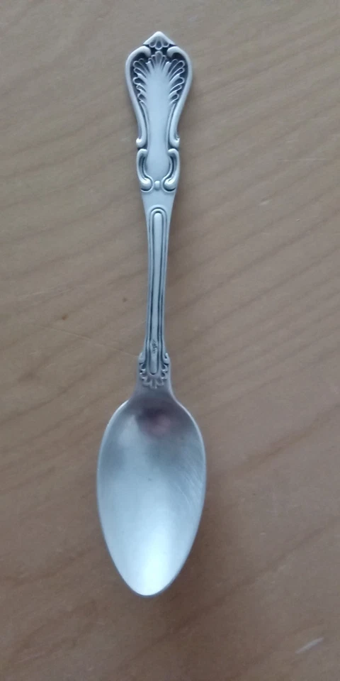 Jolie cuillère en argent massif ( poinçon Minerve ) de 24,6 grammes - Photo 1/4