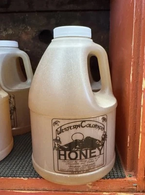 Fire Weed, Trappers Lake Flat Tops, Colorado Mountain Honey 5 Lb, Raw, 100% Pure - Image 1 of 4