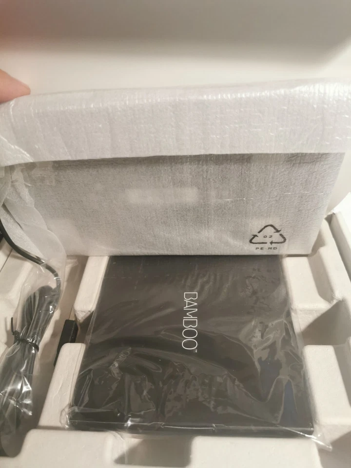 Wacom CTT-460 Touch Tablet Bamboo Touch OVP Touchpad - Bild 1 von 4