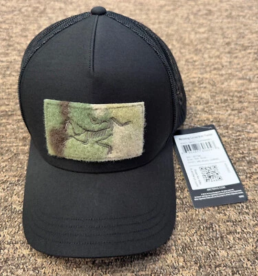 UNICORNIO Arcteryx HOJA SMU Negro Marketing Ala Curva Camionero Multicámara Foto 1 de 4