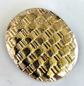 Vintage Textured Basket Weave Oval Gold Tone Scarf Clip 1-11/16" - Picture 1 of 4
