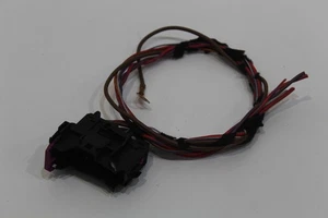 Audi A3 8P 20 Pin Wiring Connector and Short Length of Wire 8E0972701 - Picture 1 of 13