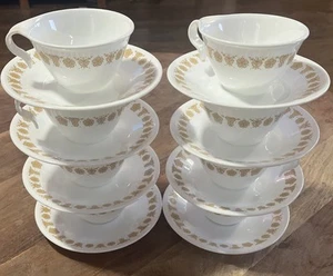 Vintage 8er Set Corelle Corning Schmetterling Gold Haken Griff Kaffeetassen mit Untertassen - Bild 1 von 8