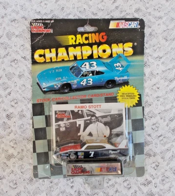 1991 Nascar Racing Champions Ramo Stott #7 Plymouth Die Cast StockCar 1:64 Scale - Image 1 of 3
