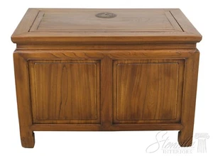 LF55474EC: Vintage Beachwood Chinese Lidded Storage Chest - Picture 1 of 12