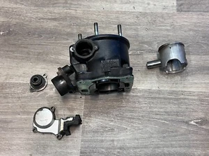Cilindro Yamaha YZ125 YZ 125 1LX00 Cylinder - Foto 1 di 19