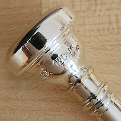 Boquilla corneta Vincent Bach Corp. 12CW, aprox. Tipo descontinuado años 70 Foto 1 de 4