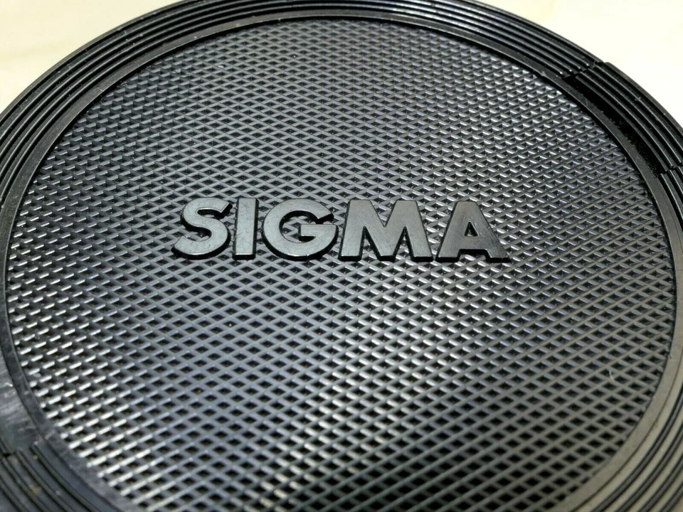 SIGMA 67mm Front Lens Cap Genuine original plastic black snap on type - Image 1 of 4