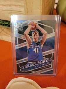 2023-24 Dirk Nowitzki Spectra Spectacular Debut - Bild 1 von 2