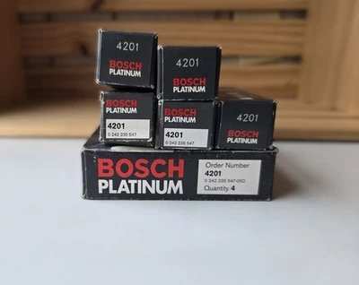Set of 9 Bosch Platinum Spark Plugs #4201 / 0242235547-05D - Image 1 of 2