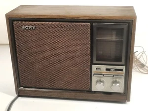 Radio d'epoca da tavolo Sony AM FM WB TV modello ICF-9660W - Foto 1 di 12