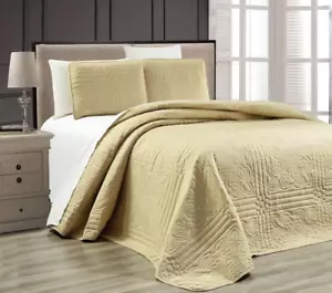 3-teilige Beige/Taupe (Maize) Oversize Stella Grande Tagesdecke King/Cal King Embos - Bild 1 von 1