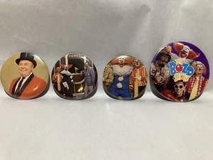 4 WGN Bozo Tv Show Pinback Buttons Bozo, Mr. Ned Frazier Thomas Cookie - Picture 1 of 7