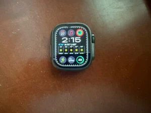 Apple Watch Ultra 2 49mm GPS Titanium Case w Black Ocean Band MX4P3LW/A - Photo 1 sur 8