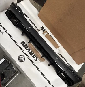 OEM Mercedes Benz GLS 63 AMG Rear Bumper Diffuser A1678857805 With Exhaust Tip - Picture 1 of 11