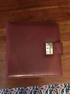 SCHÖNES LEDER- Münzalbum mit 5 Hüllen für verschiedene Münzgrößen Schlüssel Top - Bild 1 von 8