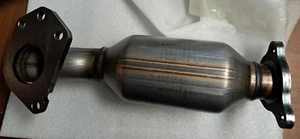 Front Direct Fit Stainless Steel Catalytic Converter 14-16 Impala /13-15 Malibu - Picture 1 of 5