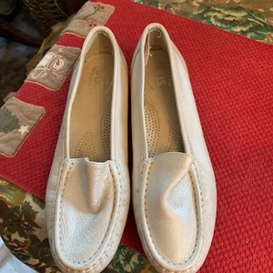 SAS Tripad Comfort Leather White Pearl Metallic Women’s Loafers Shoes Size 8.5 N - Picture 1 of 11