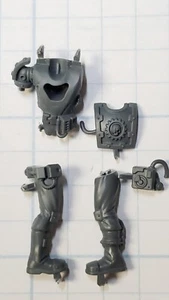 Warhammer 30k Cult Mechanicum Bits Tech Thralls Bionic Body Legs #45 - Picture 1 of 5