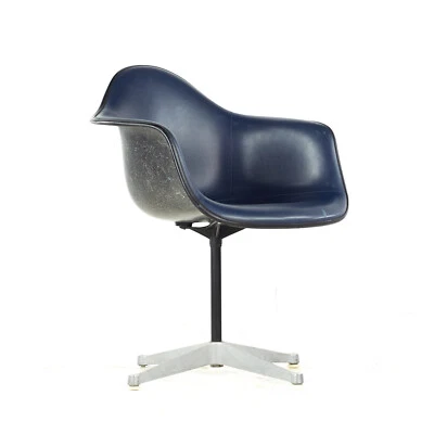 Silla de oficina Charles Eames para Herman Miller Mid Century Shell Foto 1 de 4