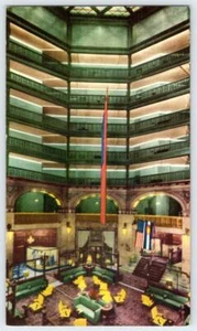 1950 BROWN PALACE HOTEL DENVER COLORADO UNIQUE LOBBY VINTAGE POSTCARD - Picture 1 of 2