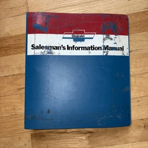 Chevrolet 1974 manual de información del vendedor para automóviles - fabricante de equipos originales - distribuidor - muy bueno - Imagen 1 de 3
