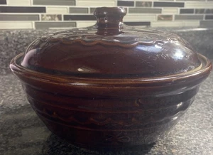 Vintage Marcrest Oven Proof Stoneware Daisy Dot Brown Dutch Oven 8" W/Lid - Picture 1 of 8