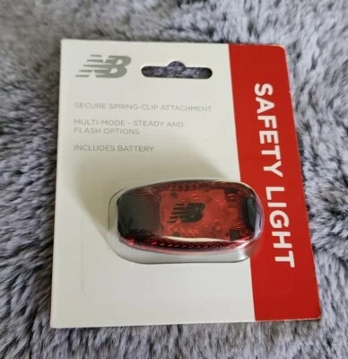 ¡NUEVO! Luz de seguridad New Balance - Clip de luz LED intermitente pequeño. ¡SELLADO! Foto 1 de 2